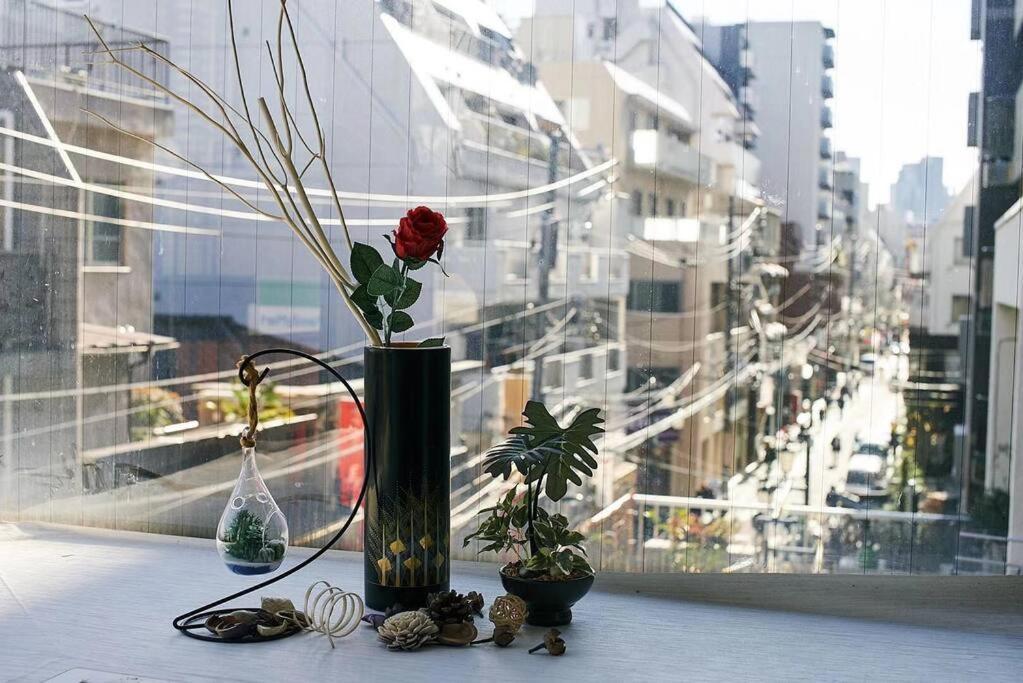 新宿市中心jr线新大久保三分钟紧邻韩国街免费wi-Fi Токио Экстерьер фото